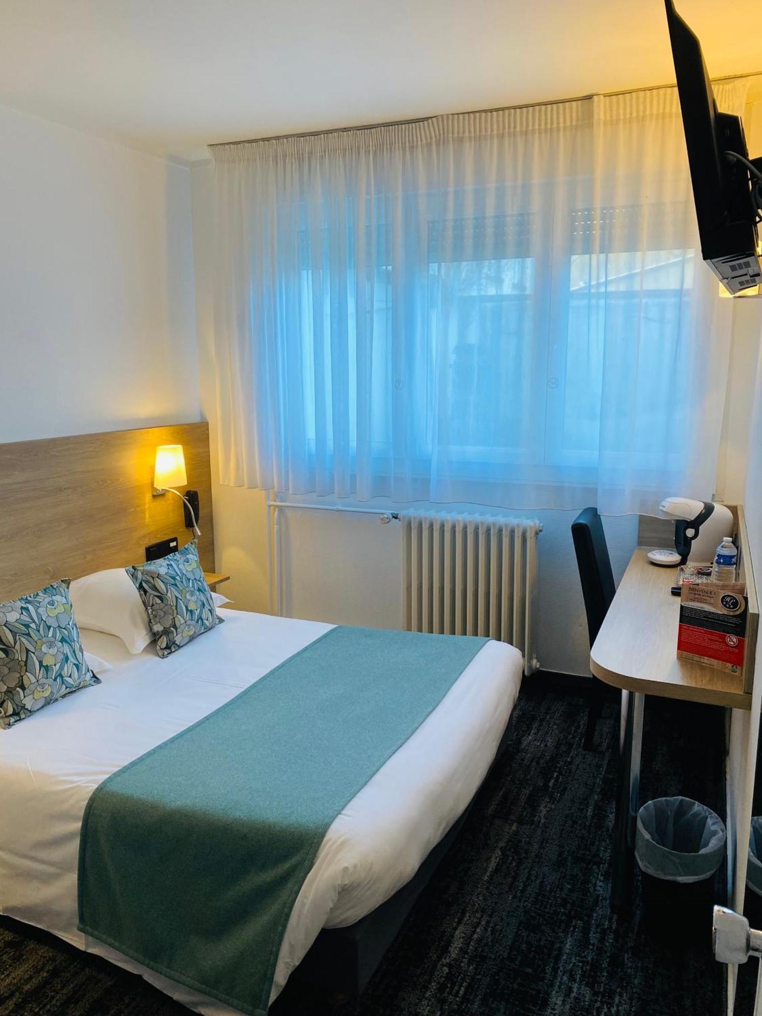 Hotel Du Louvre Cherbourg-en-Cotentin Ngoại thất bức ảnh