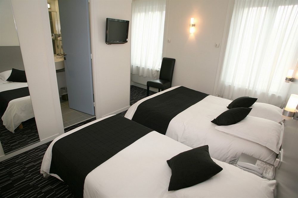 Hotel Du Louvre Cherbourg-en-Cotentin Ngoại thất bức ảnh
